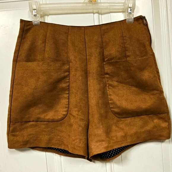 Ark & Co. Brown Suede short size M - Picture 1 of 7